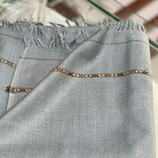 Peshwera Slate Gray Pure Wool 48
